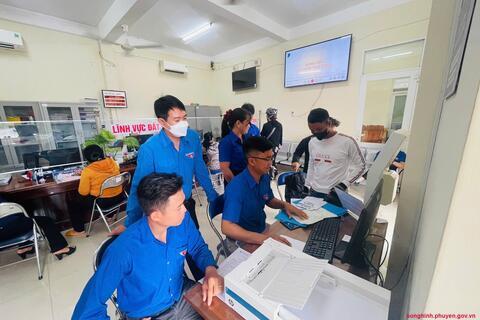 Ra quân hỗ trợ vận hành mô hình chính quyền địa phương 2 cấp và hỗ trợ người dân thực hiện thủ tục hành chính